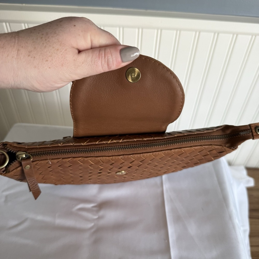 Mandrn Naomi Woven Tan Leather Shoulder Bag Purse Handbag Made In Bali - Picture 5 of 16
